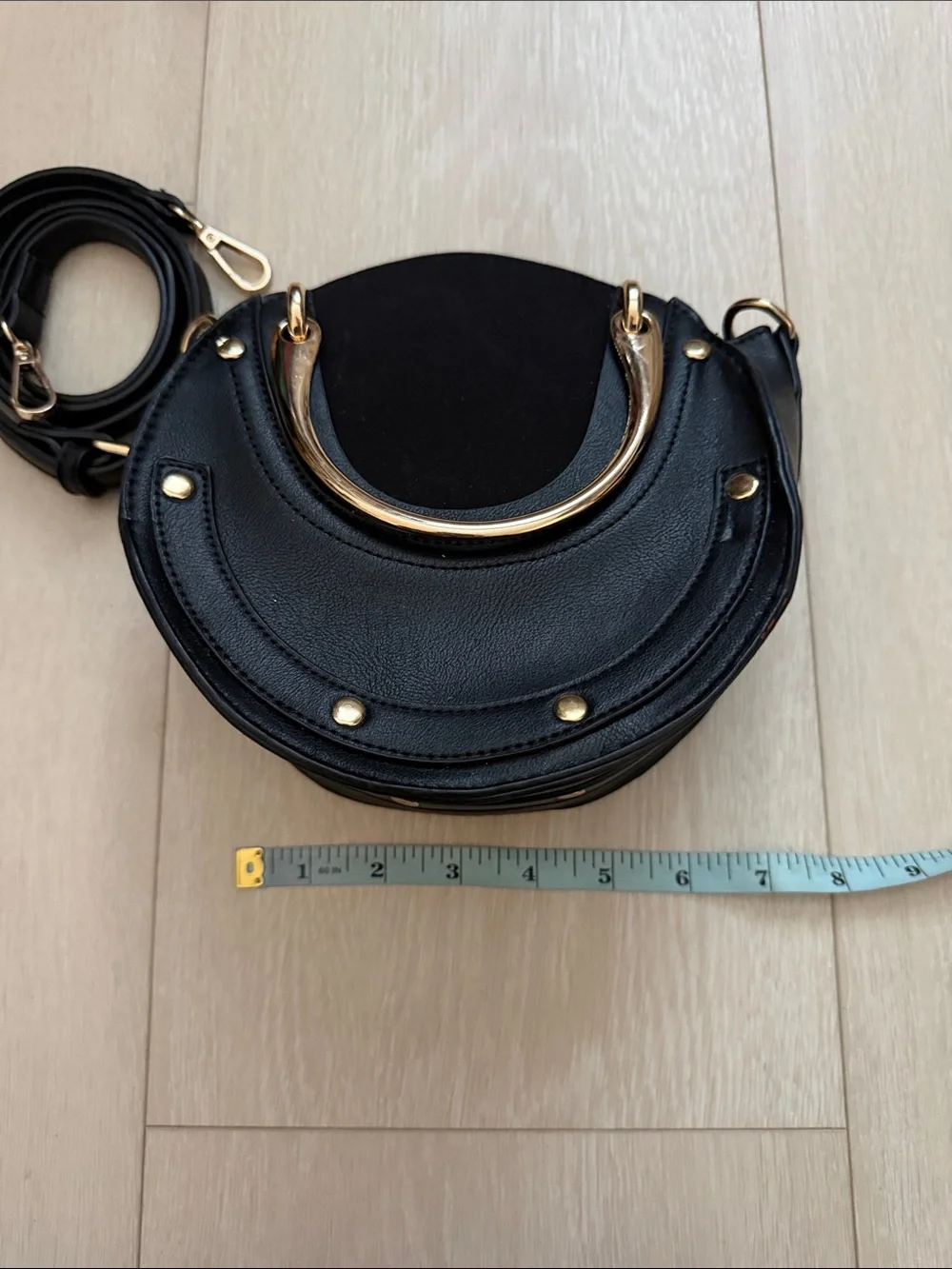 N/A elegant black